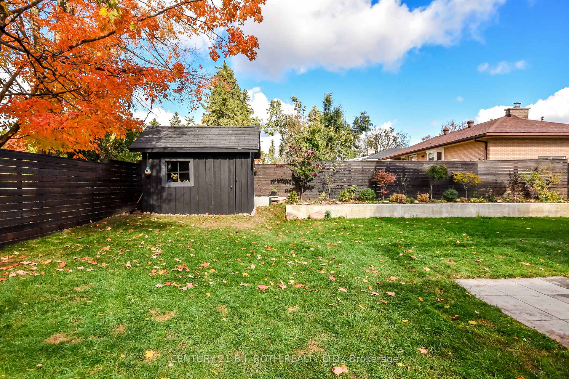 Photo 42 of 20 Weldon Street, Barrie, Codrington — HOMEH