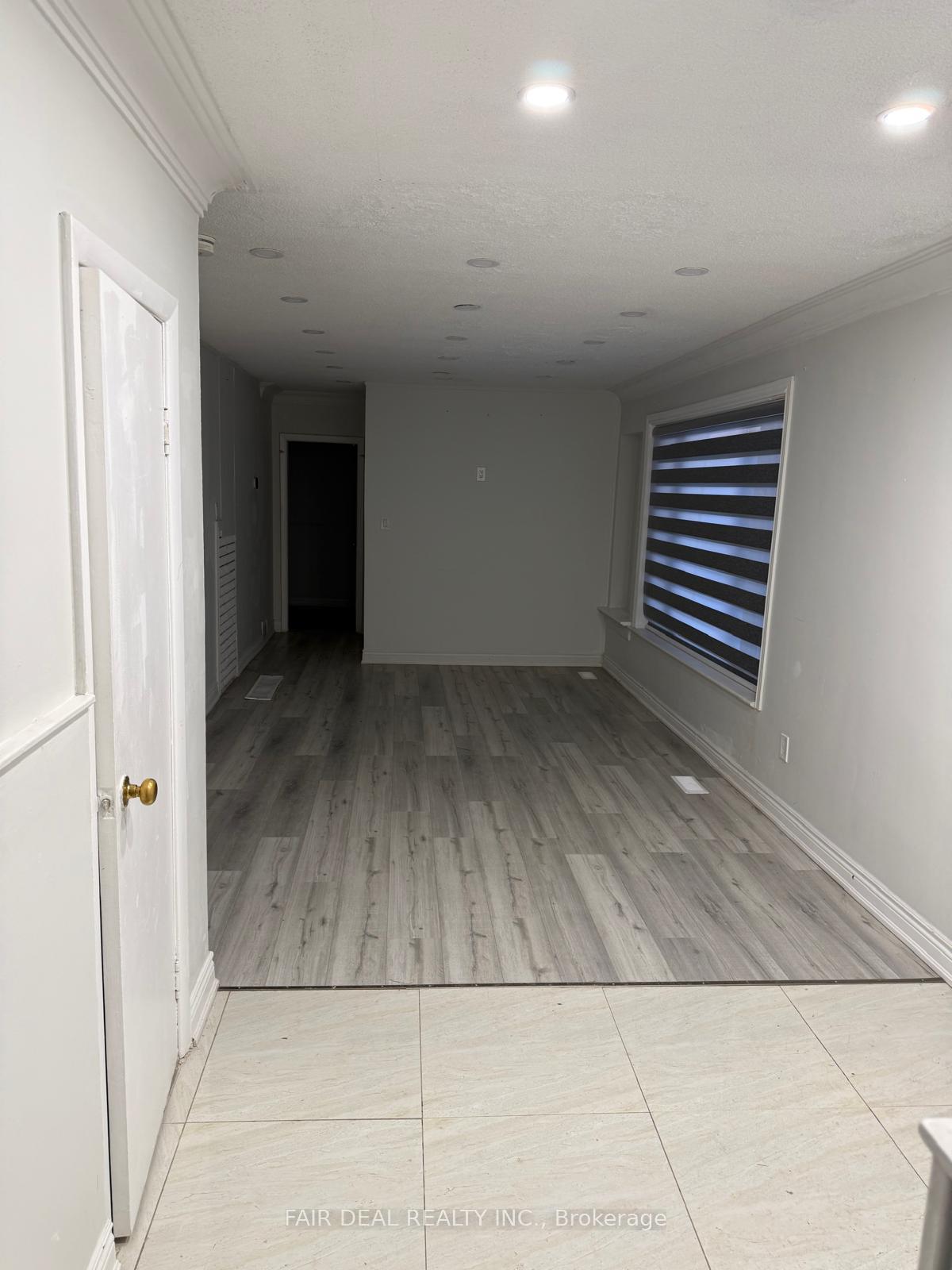 Photo 15 of 5444 Countryside Drive, Brampton, Highway 427 — HOMEH