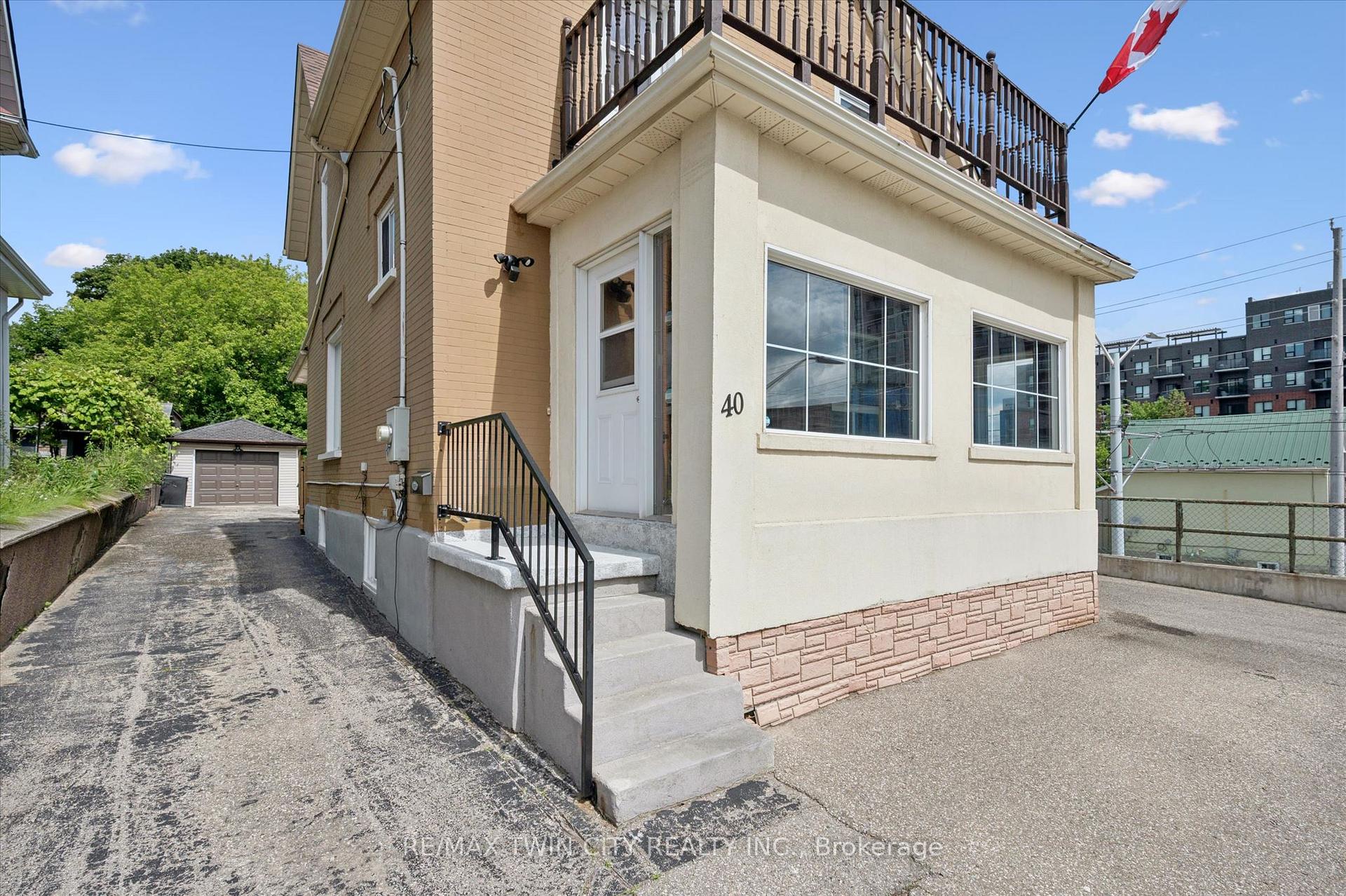 Photo 2 of 40 Madison Avenue S, Kitchener, King East — HOMEH