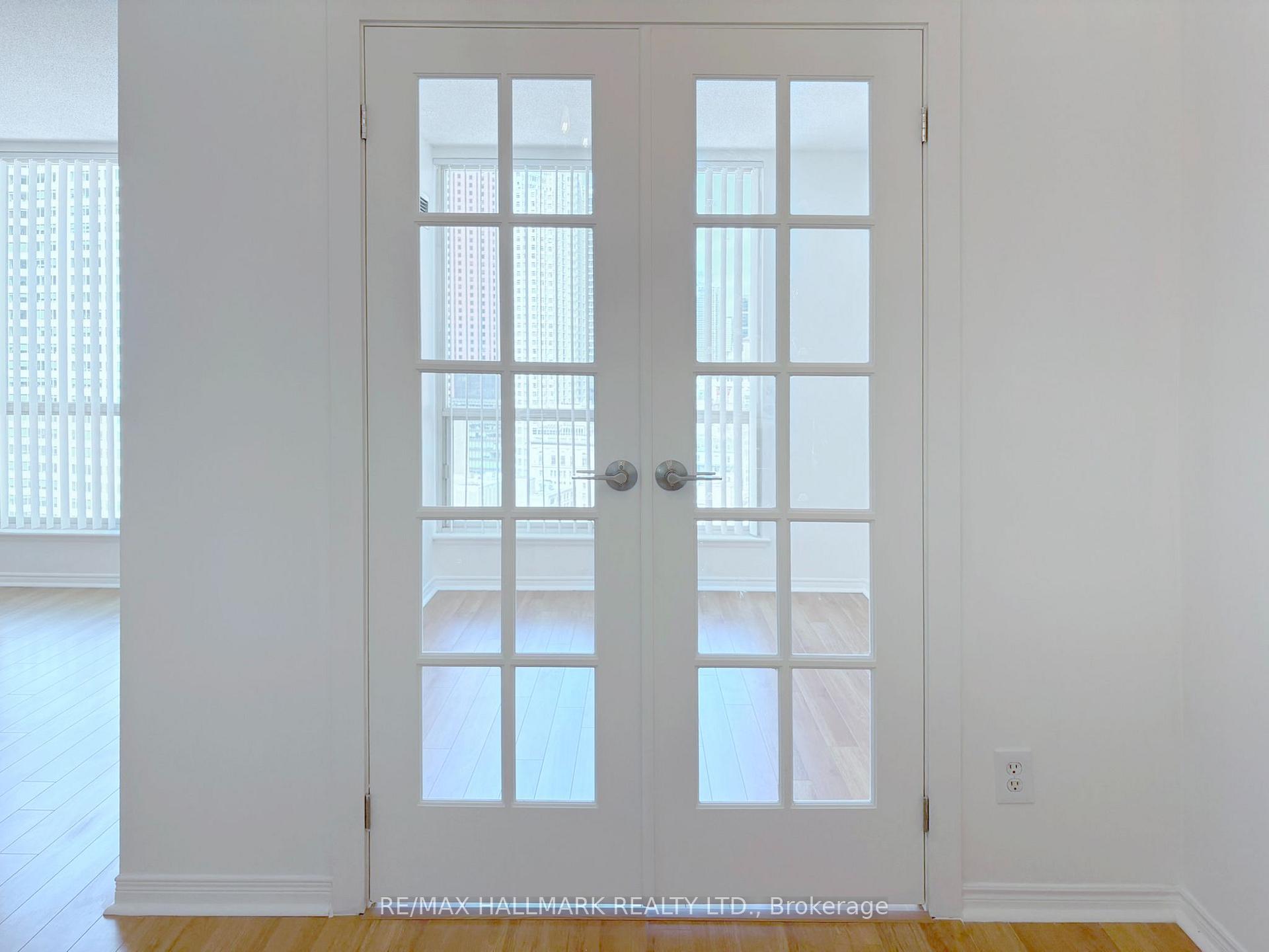 Photo 25 of Unit 3206, 25 The Esplanade, Toronto, Waterfront Communities — HOMEH
