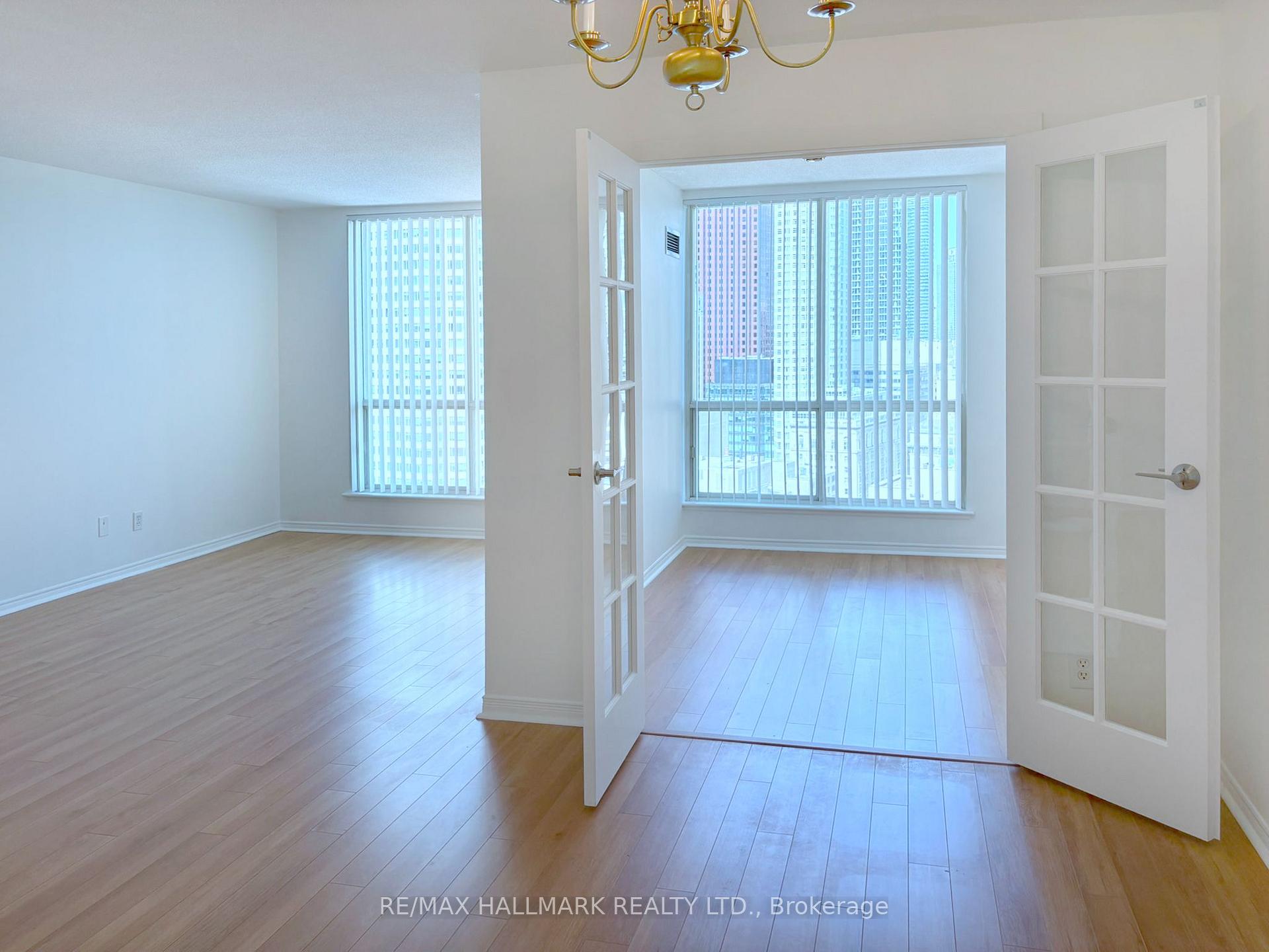 Photo 26 of Unit 3206, 25 The Esplanade, Toronto, Waterfront Communities — HOMEH