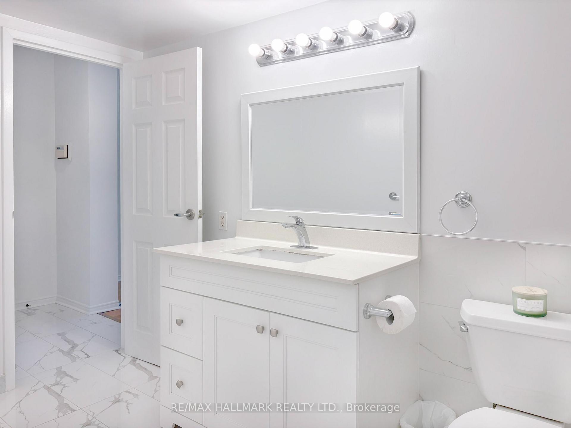Photo 30 of Unit 3206, 25 The Esplanade, Toronto, Waterfront Communities — HOMEH