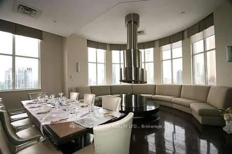 Photo 36 of Unit 3206, 25 The Esplanade, Toronto, Waterfront Communities — HOMEH