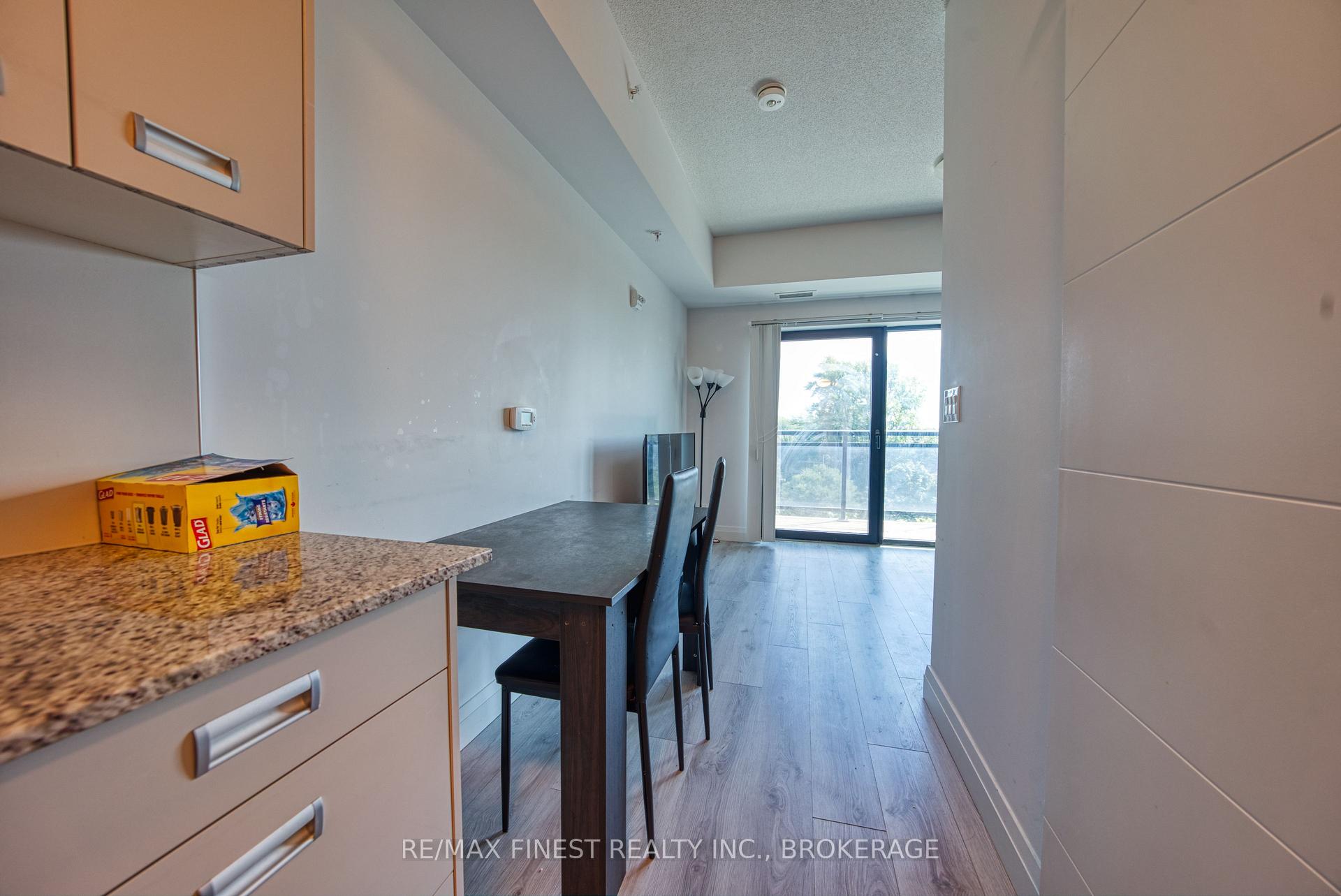 Photo 5 of Unit 505, 652 Princess Street, Kingston, Central City East — HOMEH