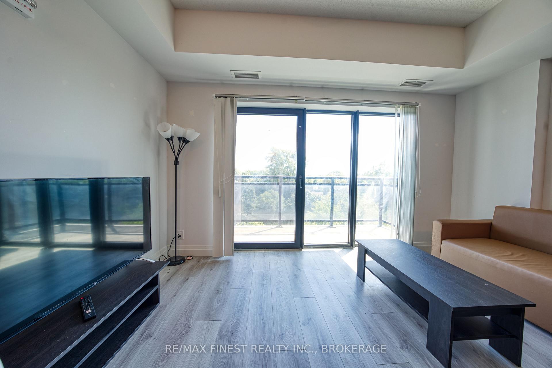 Photo 6 of Unit 505, 652 Princess Street, Kingston, Central City East — HOMEH