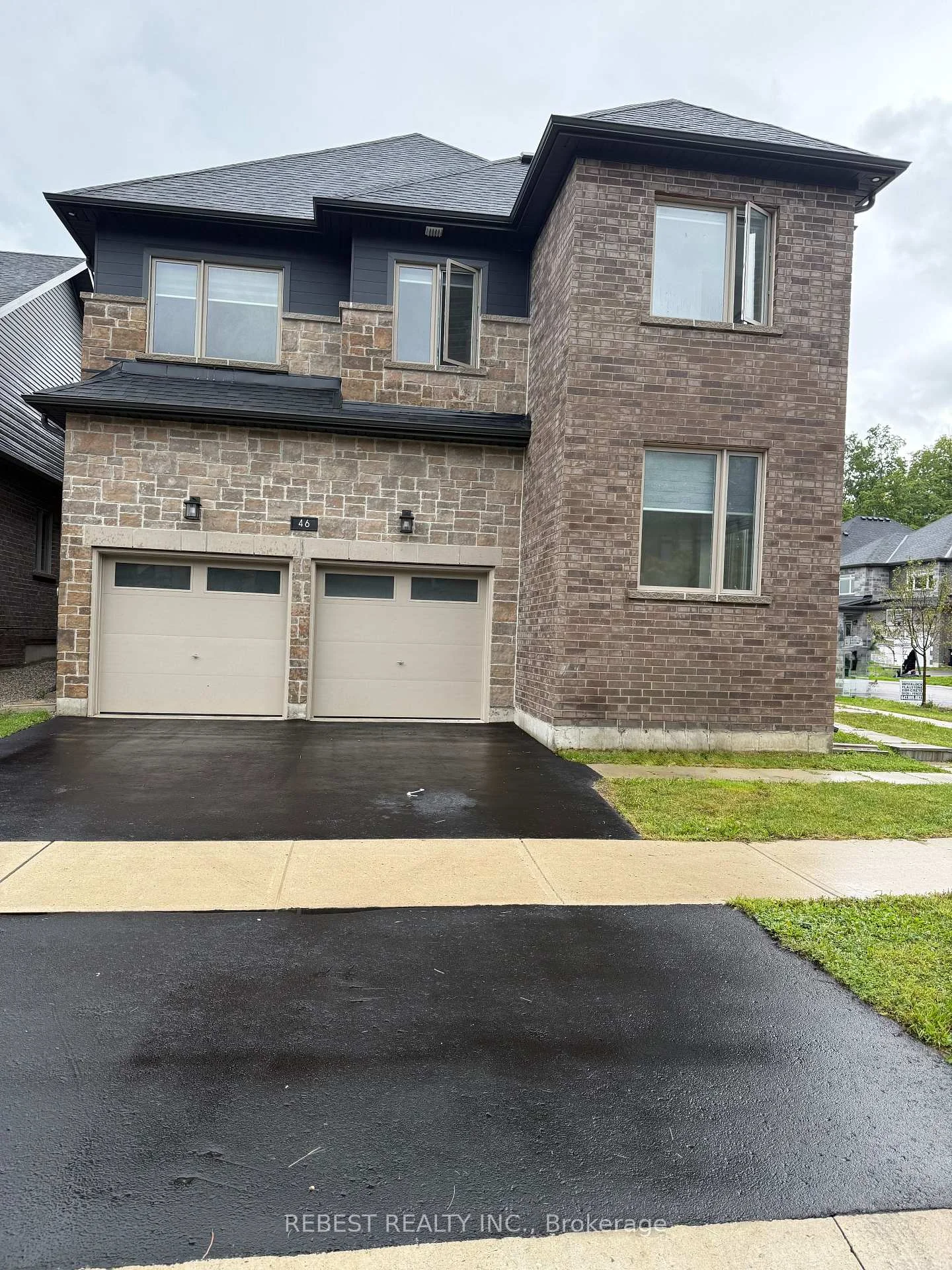 Front of 46 Franklin Trail