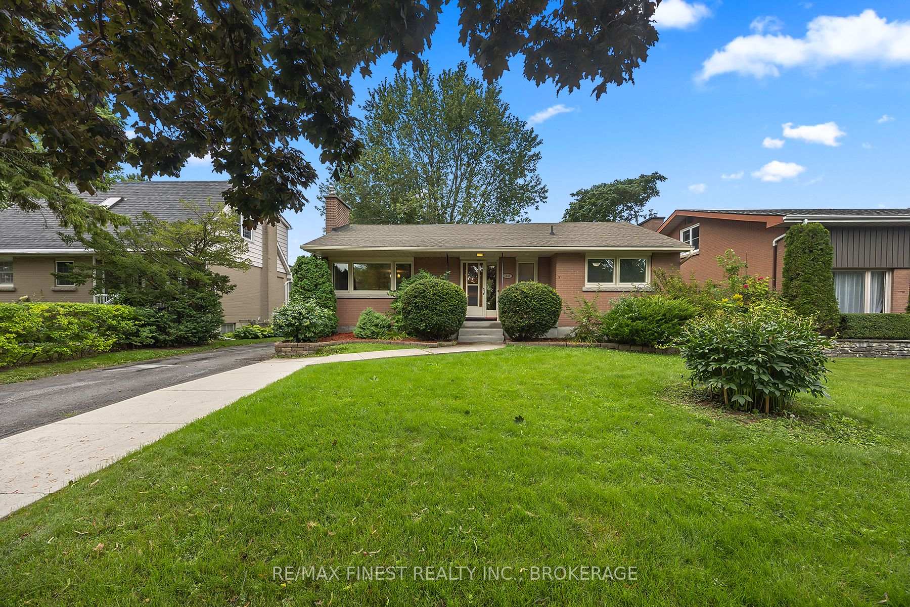 Photo 2 of 140 Liddell Crescent, Kingston, Central City West — HOMEH