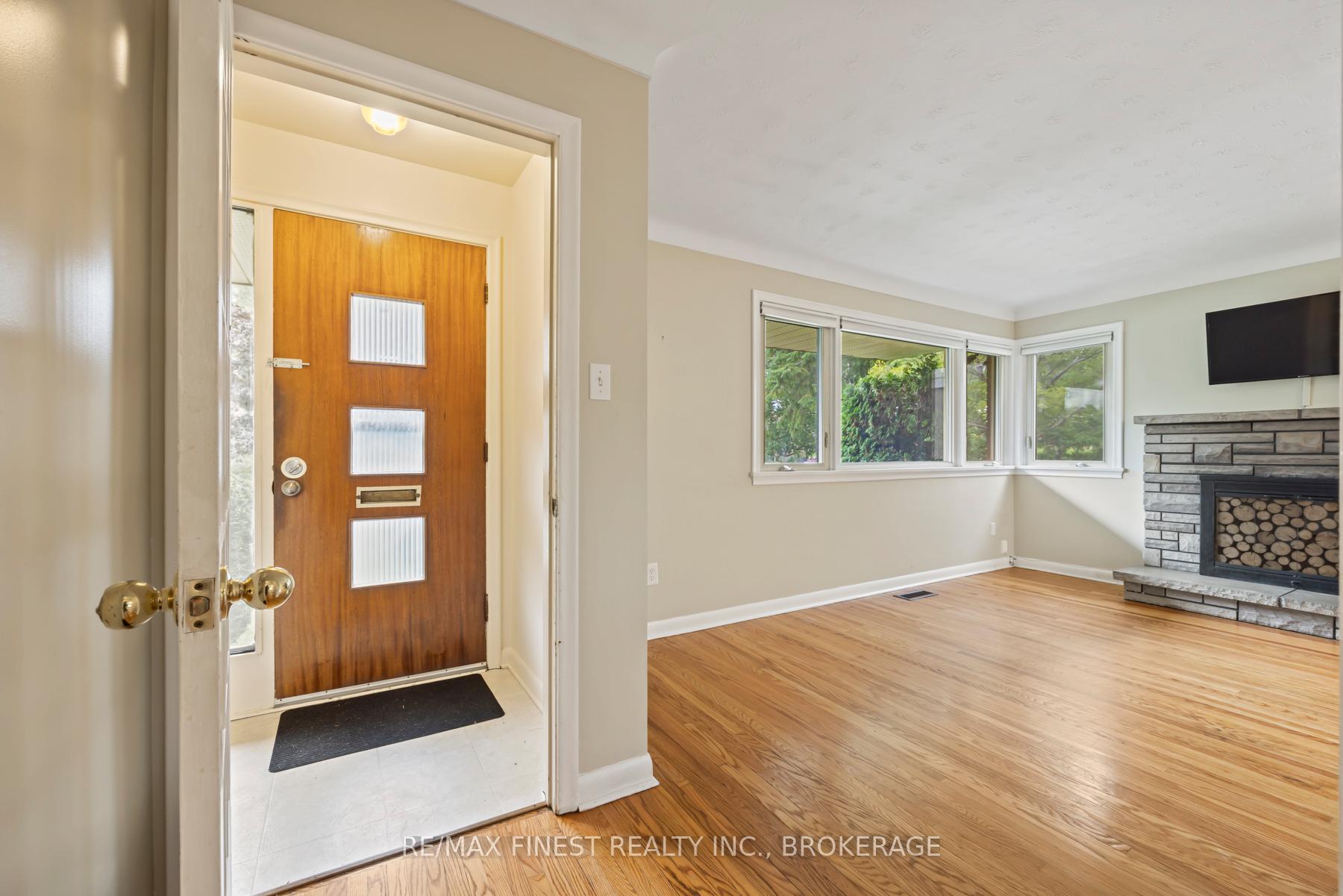 Photo 15 of 140A Liddell Crescent, Kingston, Central City West — HOMEH