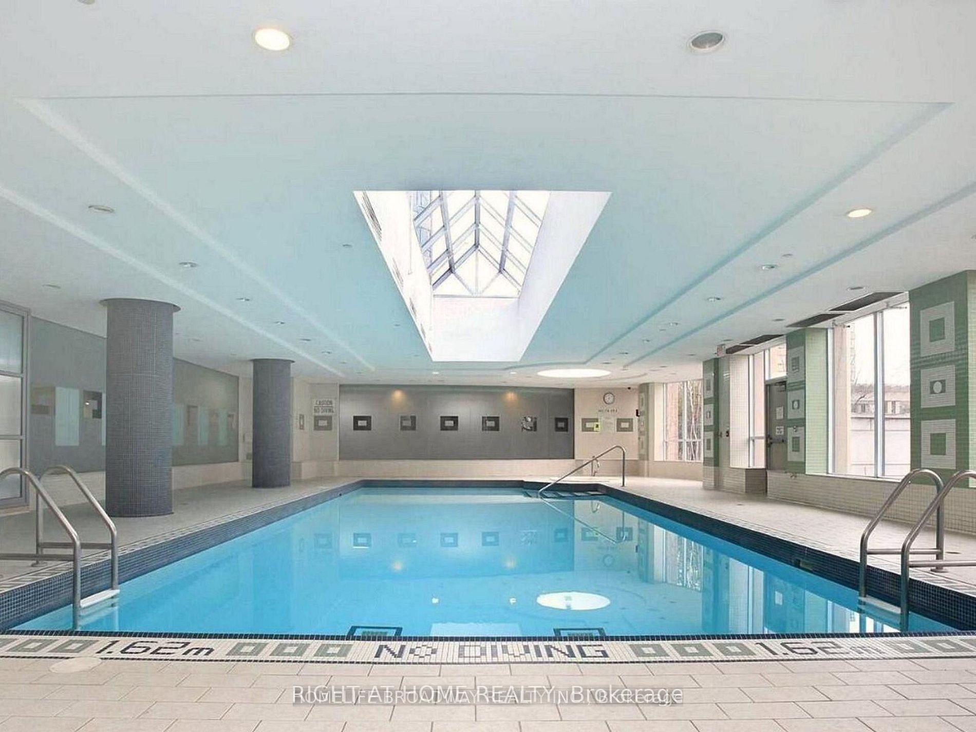 Photo 19 of Unit 521, 15 Northtown Way, North York, Willowdale East — HOMEH