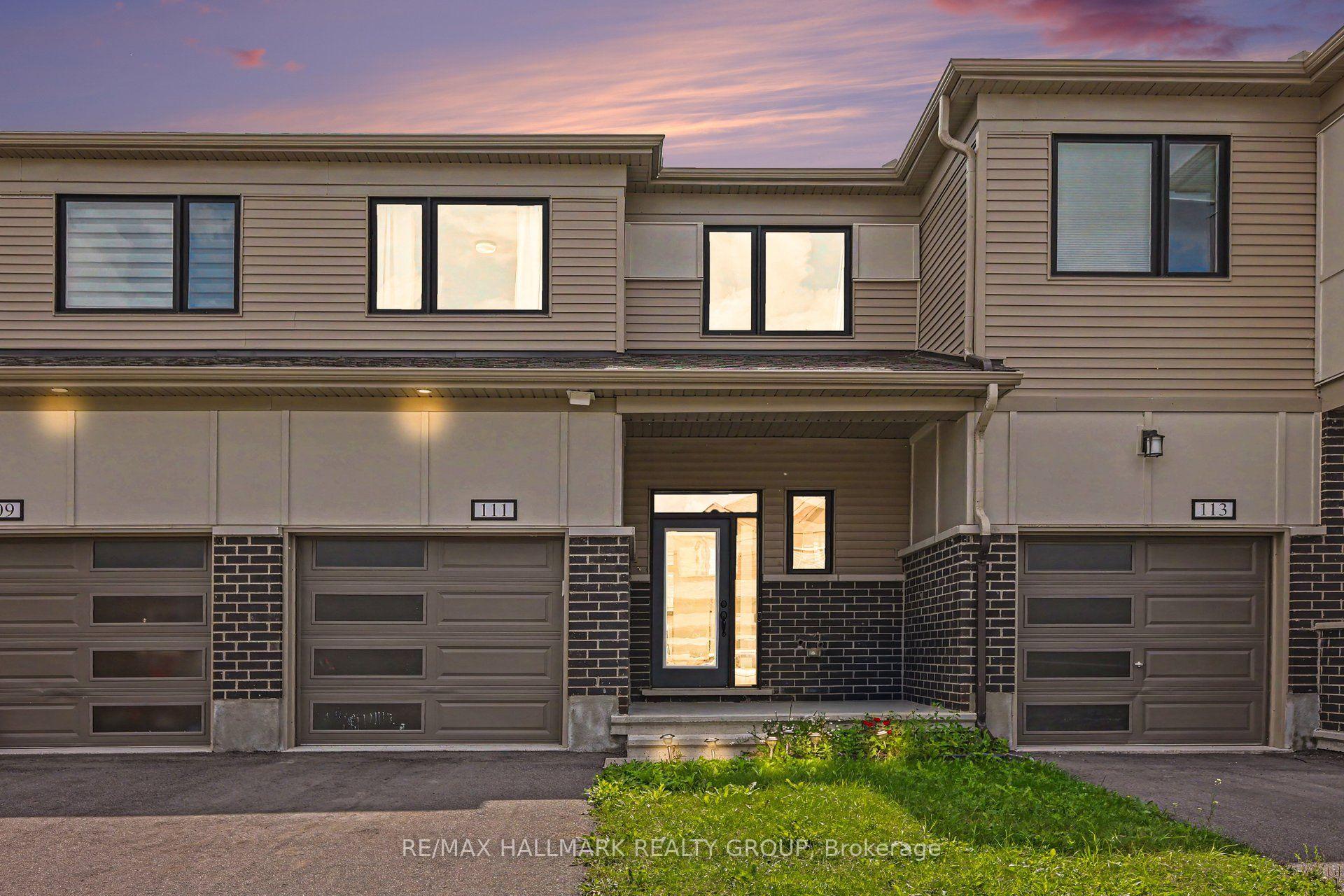 Photo 1 of 111 Yearling Circle, Ottawa, Goulbourn Twp From Franktown Rd/South To Rideau — HOMEH