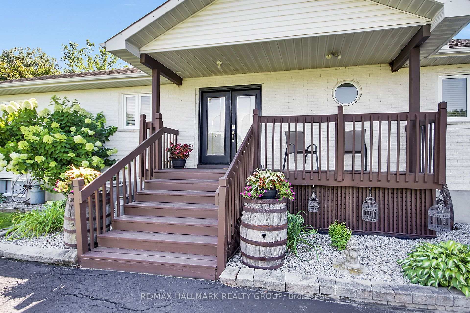Photo 2 of 7414 Dawn Tara Drive, Ottawa, Osgoode Twp North of Reg Rd 6 — HOMEH