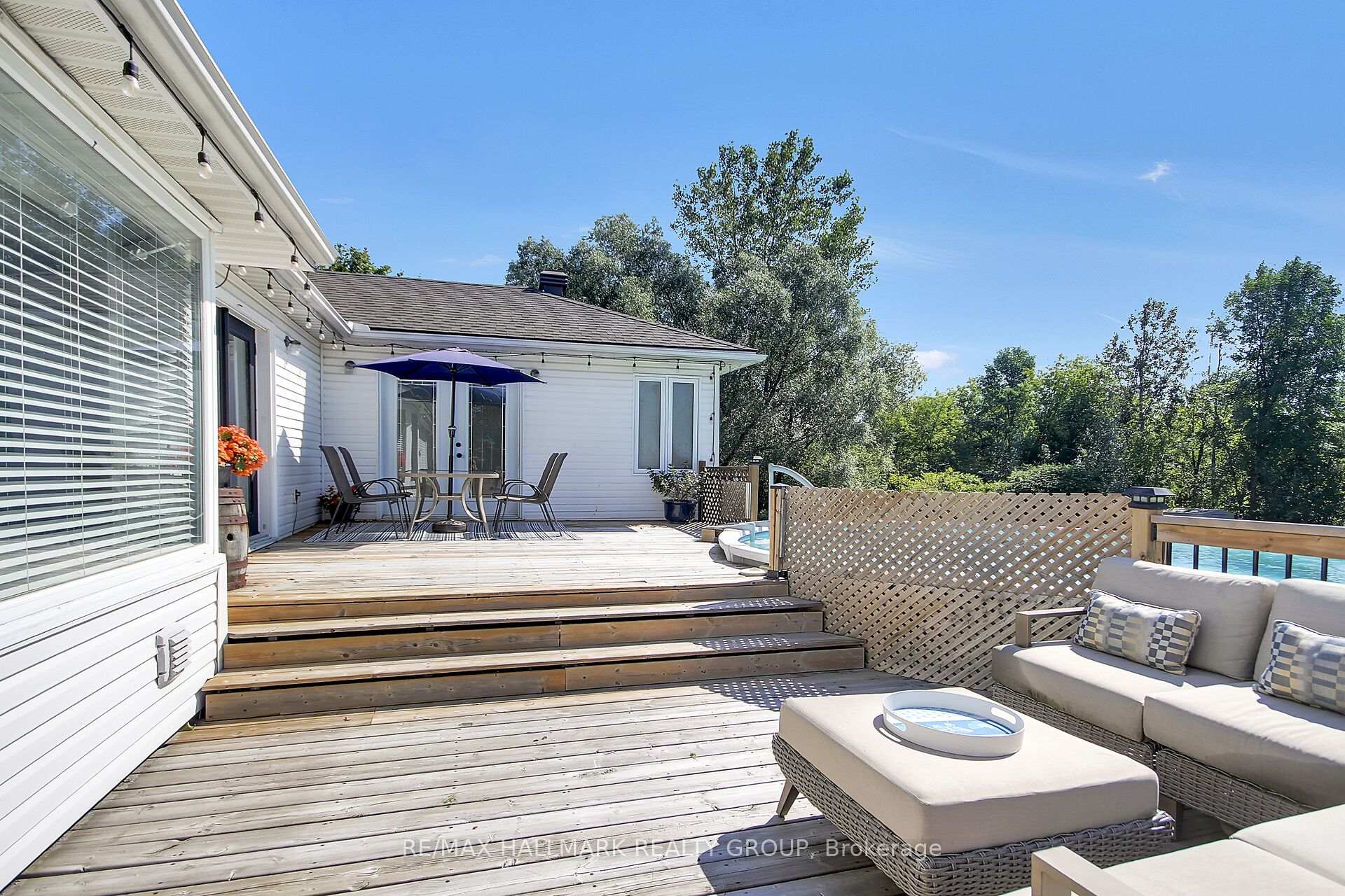 Photo 15 of 7414 Dawn Tara Drive, Ottawa, Osgoode Twp North of Reg Rd 6 — HOMEH