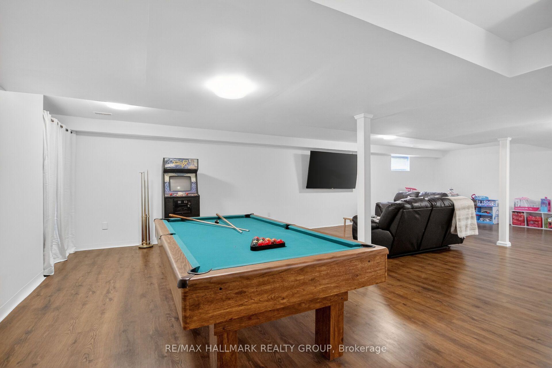 Photo 35 of 7414 Dawn Tara Drive, Ottawa, Osgoode Twp North of Reg Rd 6 — HOMEH