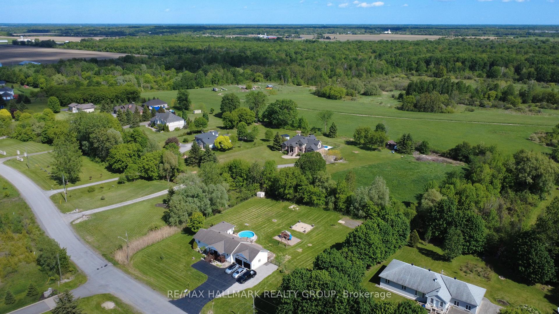 Photo 45 of 7414 Dawn Tara Drive, Ottawa, Osgoode Twp North of Reg Rd 6 — HOMEH