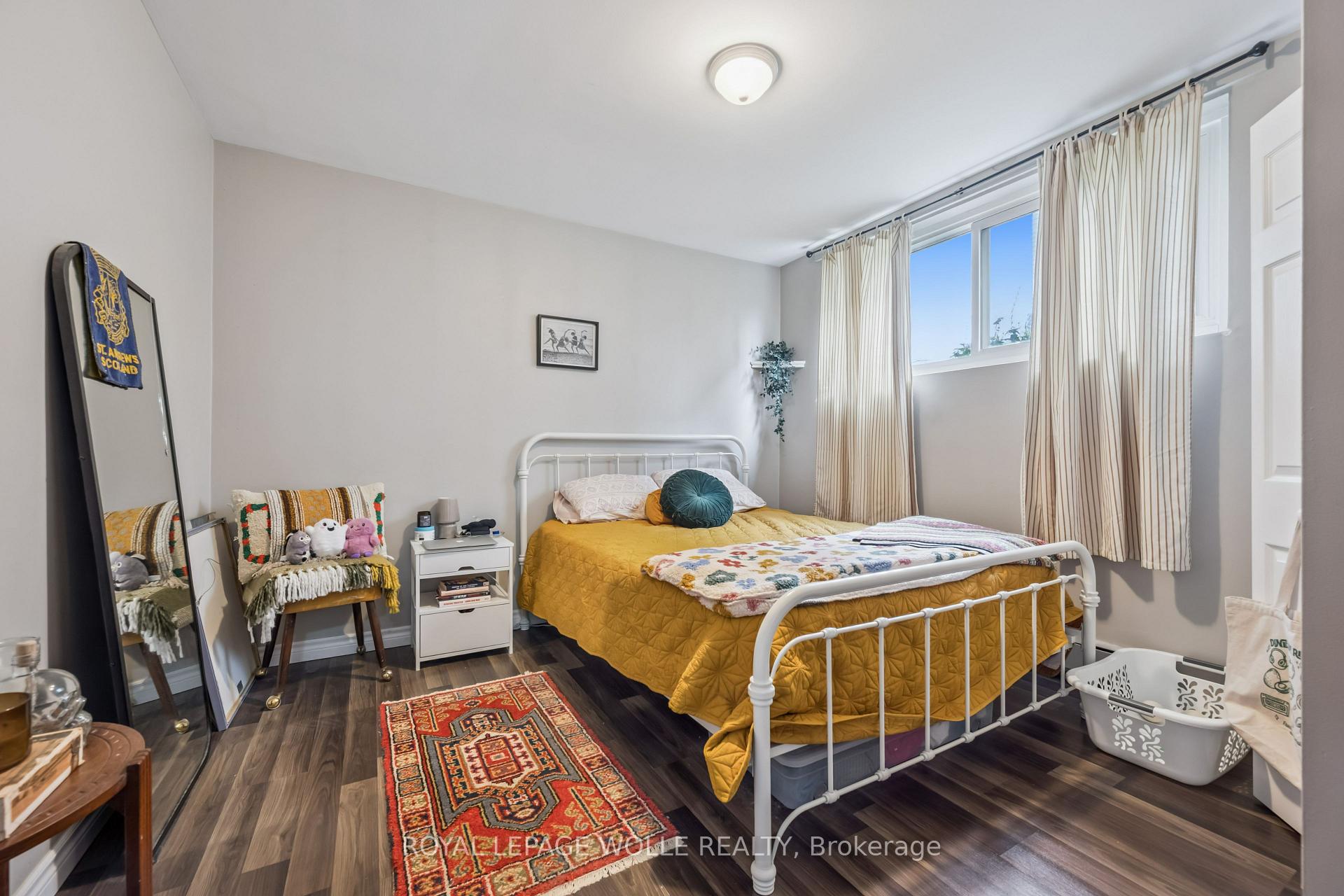 Photo 37 of 101 Secord Avenue, Kitchener, Heritage Park - Kitchener — HOMEH