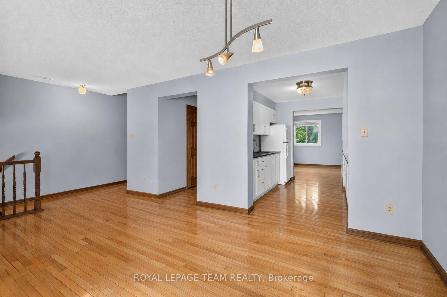 Photo 5 of Unit 100, 78 Castlegreen Private, Ottawa, Hunt Club Park/Greenboro — HOMEH