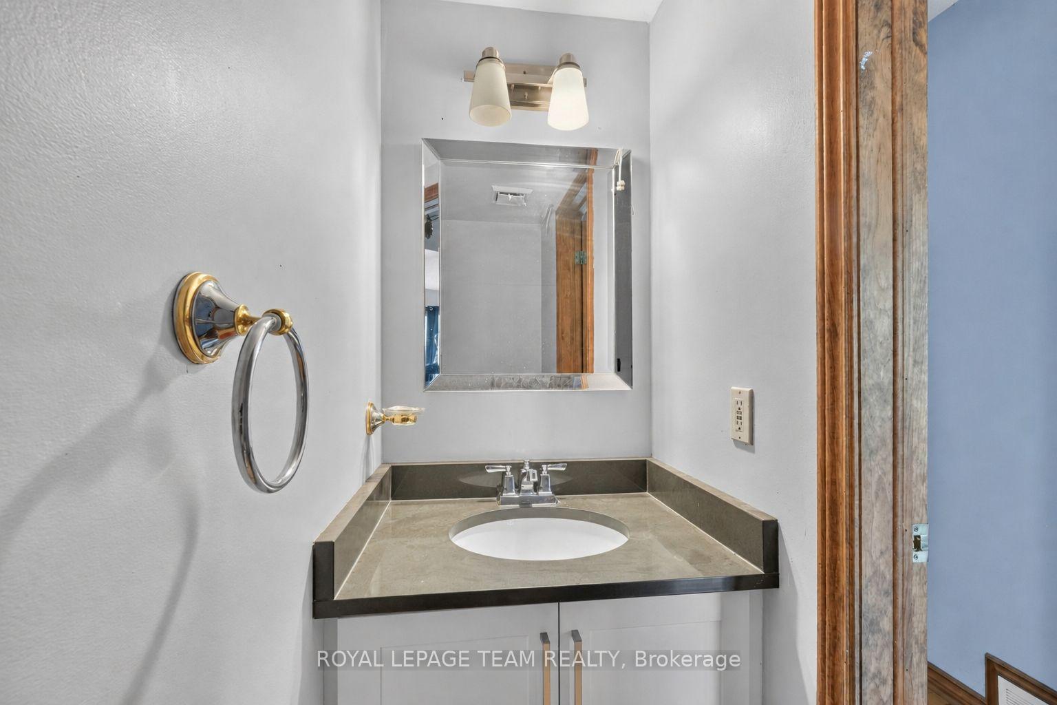 Photo 11 of Unit 100, 78 Castlegreen Private, Ottawa, Hunt Club Park/Greenboro — HOMEH