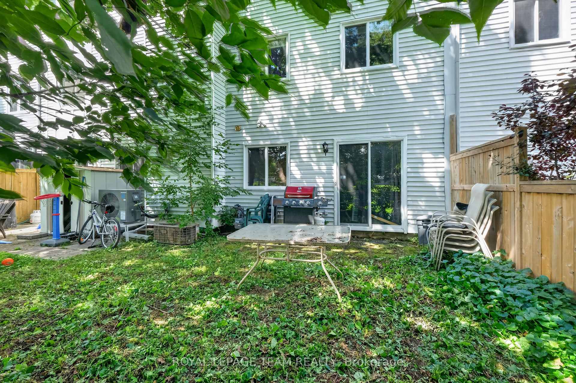 Photo 29 of Unit 100, 78 Castlegreen Private, Ottawa, Hunt Club Park/Greenboro — HOMEH