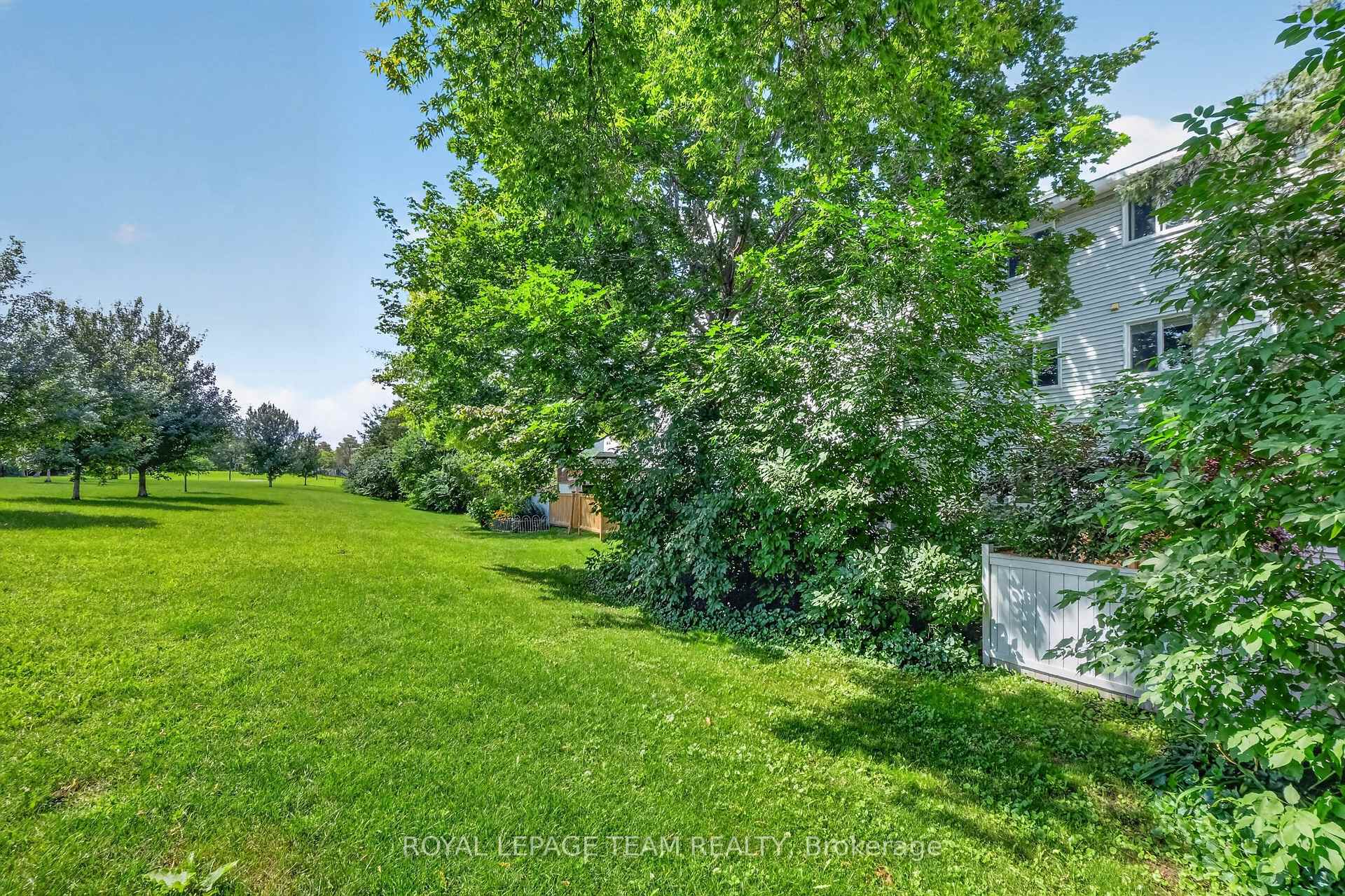 Photo 33 of Unit 100, 78 Castlegreen Private, Ottawa, Hunt Club Park/Greenboro — HOMEH