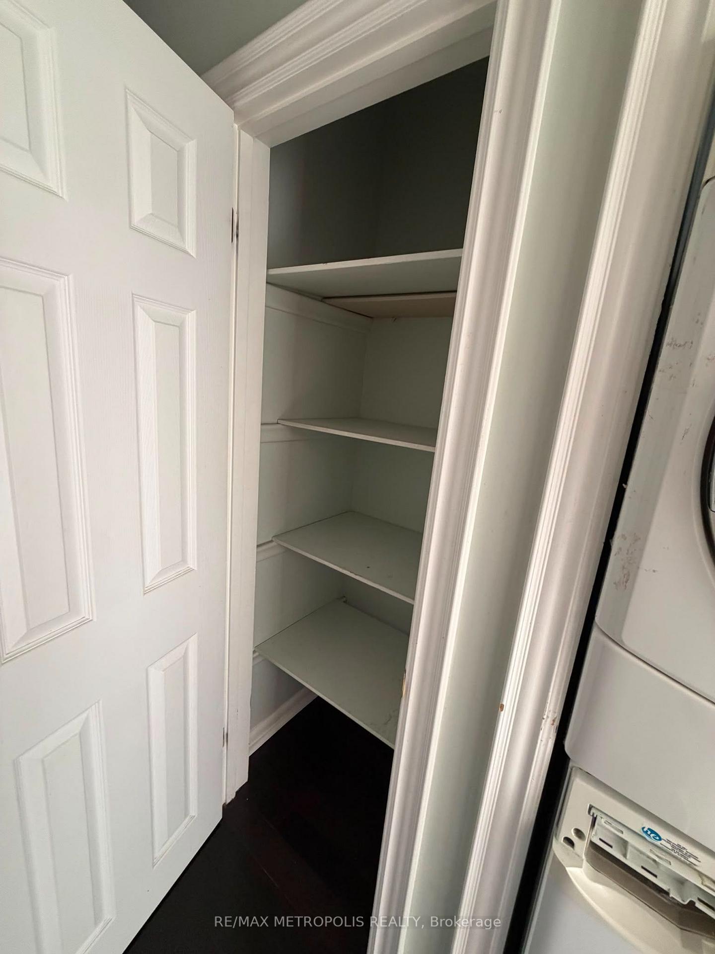 Photo 24 of Unit Upper, 37 Carlyle Crescent, Brampton, Brampton East — HOMEH