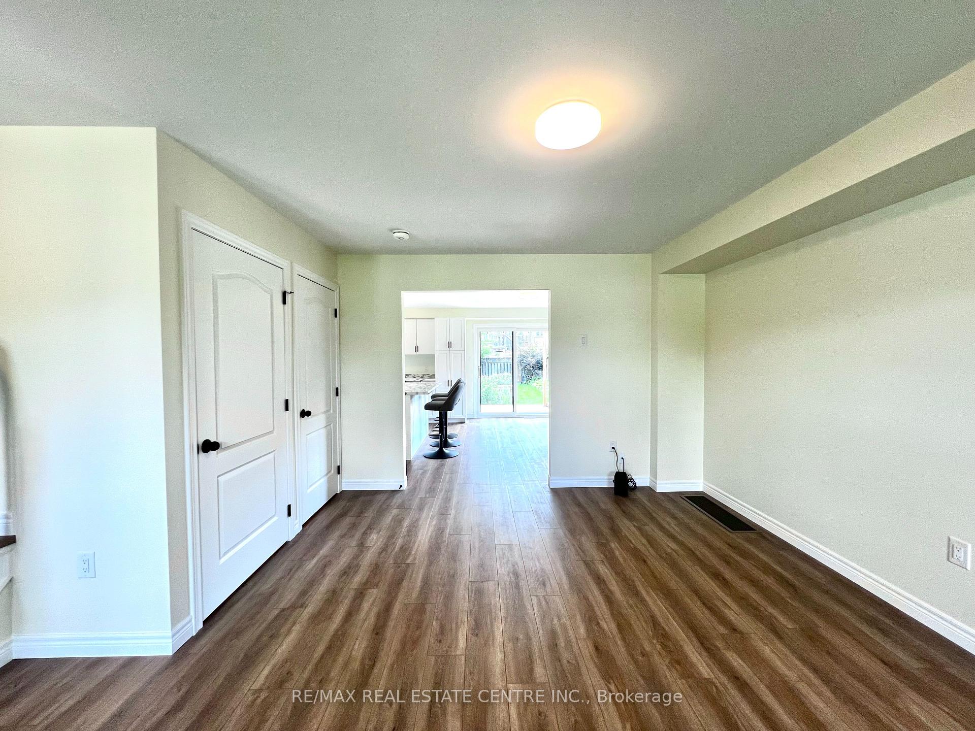 Photo 35 of 716 Russel Court, Shelburne — HOMEH