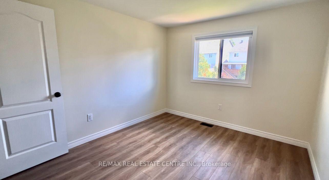Photo 53 of 716 Russel Court, Shelburne — HOMEH