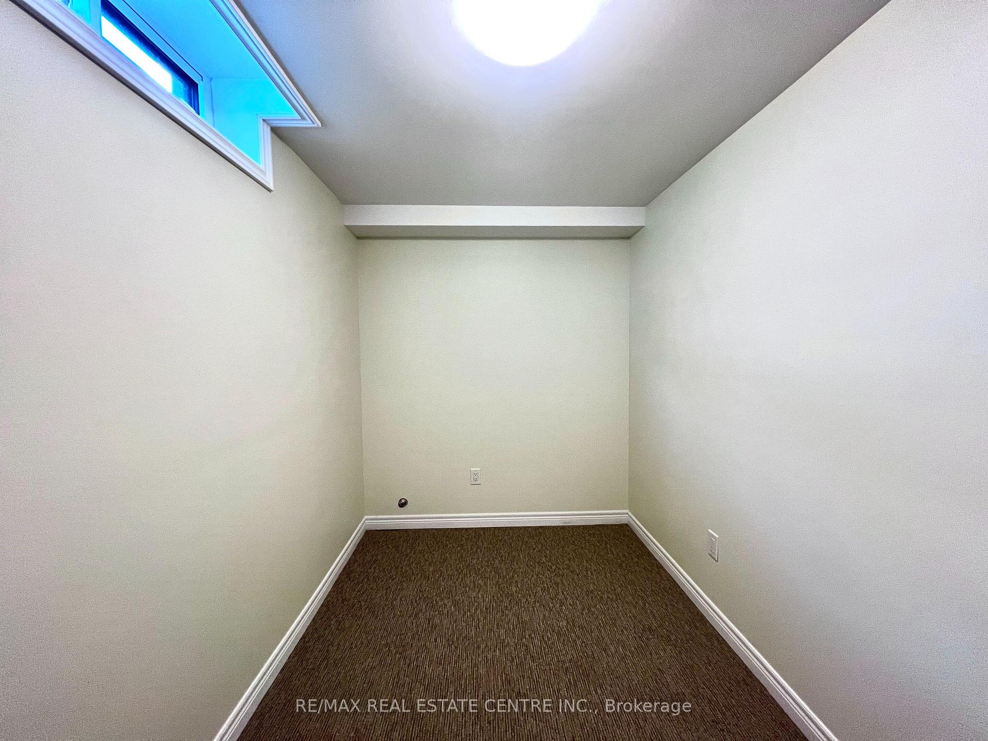 Photo 63 of 716 Russel Court, Shelburne — HOMEH