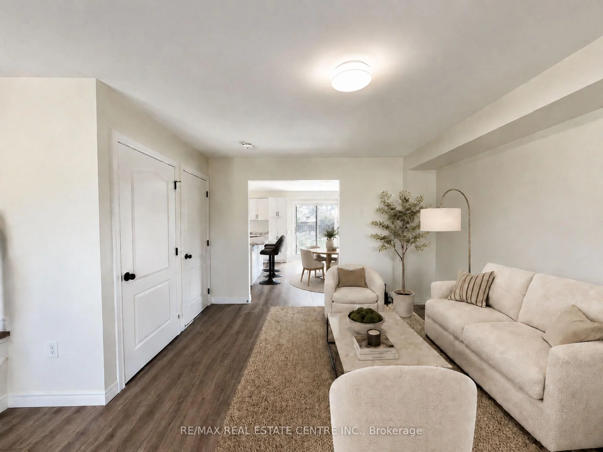 Photo 20 of 716 Russel Court, Shelburne — HOMEH
