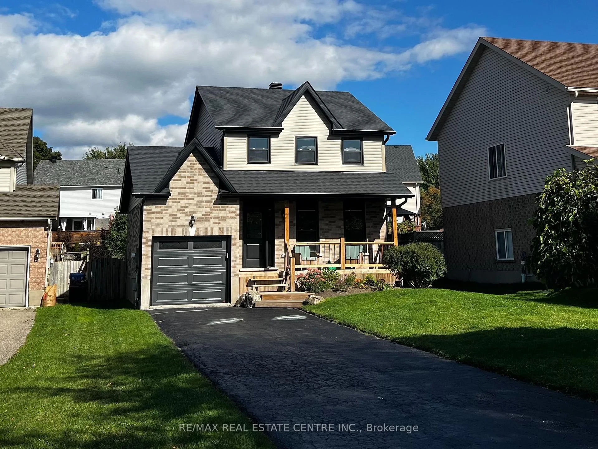 Photo 1 of 716 Russel Court, Shelburne — HOMEH