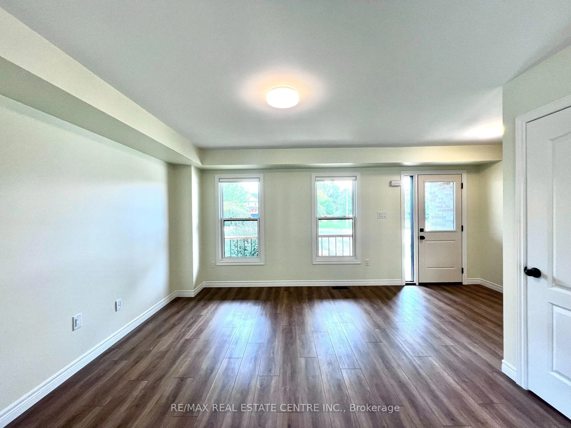 Photo 34 of 716 Russel Court, Shelburne — HOMEH