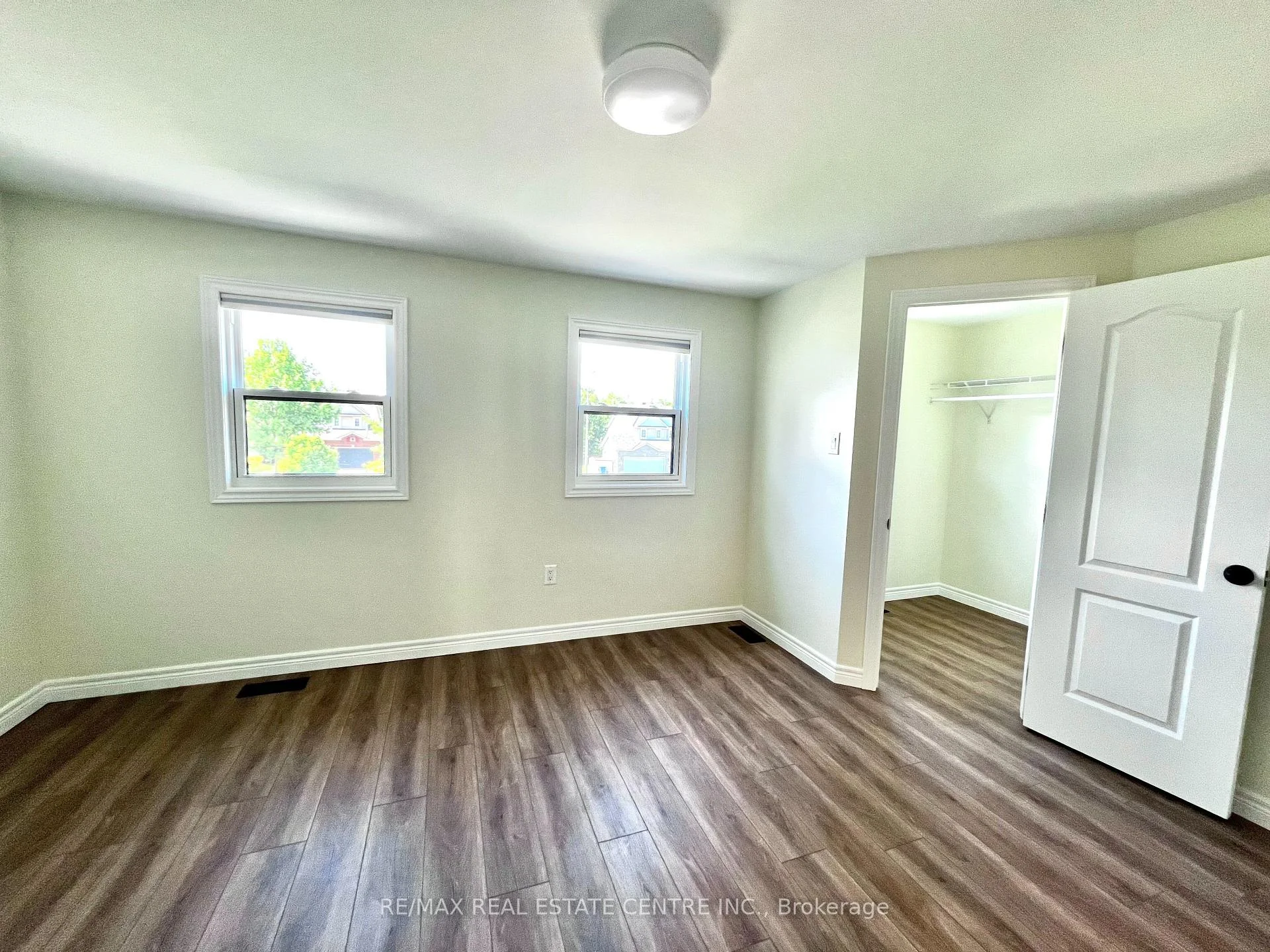 Photo 45 of 716 Russel Court, Shelburne — HOMEH