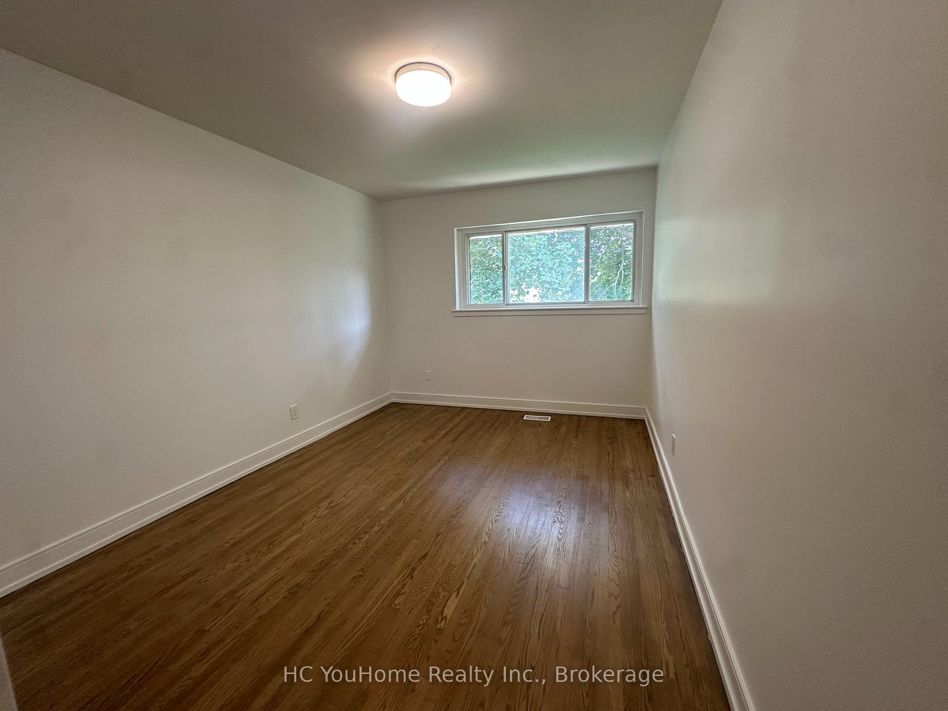 Photo 11 of Unit 11, 5 Cheviot Place, Etobicoke, Princess-Rosethorn — HOMEH