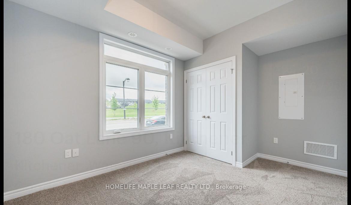 Photo 11 of 180 Oat Lane, Kitchener, Cedar Hill — HOMEH
