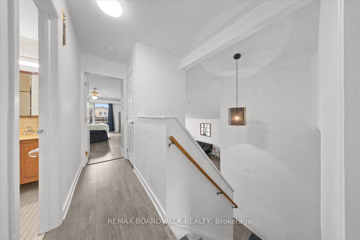 Photo 18 of 1864 Lenester Avenue W, Ottawa, McKellar Heights/Glabar Park — HOMEH