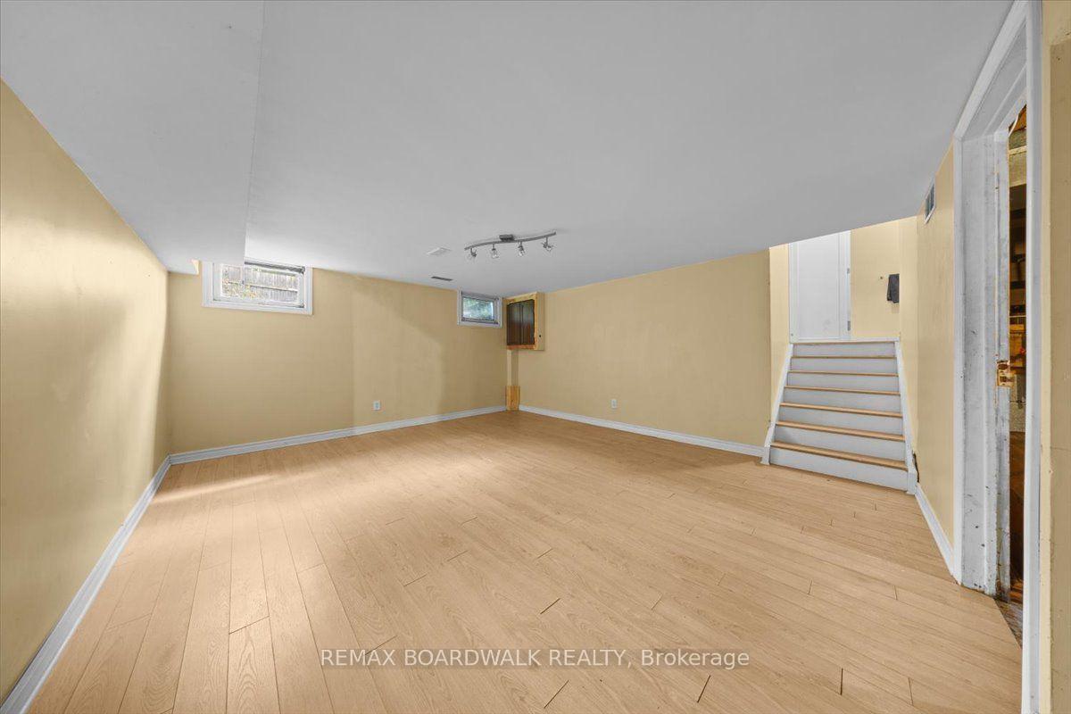 Photo 30 of 1864 Lenester Avenue W, Ottawa, McKellar Heights/Glabar Park — HOMEH