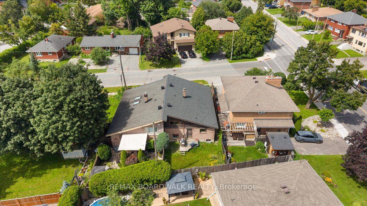 Photo 37 of 1864 Lenester Avenue W, Ottawa, McKellar Heights/Glabar Park — HOMEH