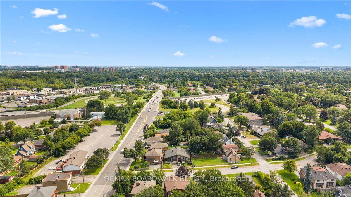 Photo 39 of 1864 Lenester Avenue W, Ottawa, McKellar Heights/Glabar Park — HOMEH