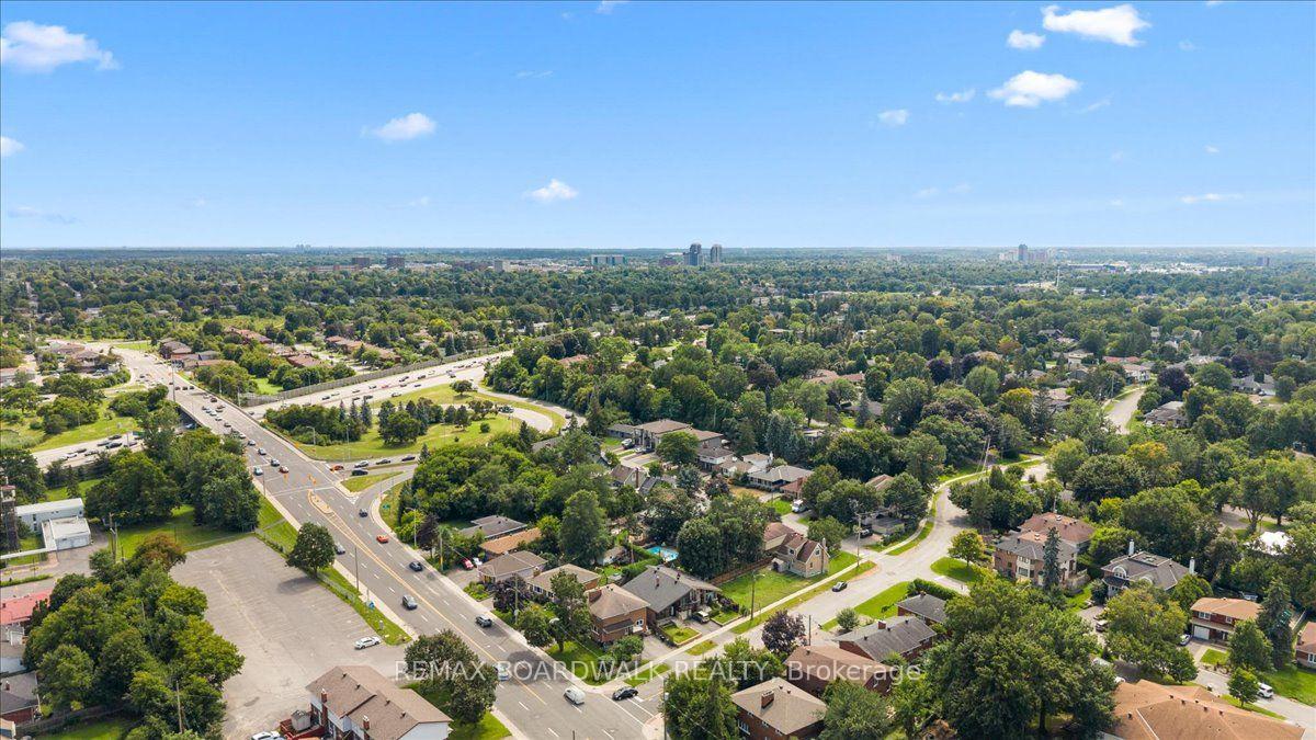 Photo 40 of 1864 Lenester Avenue W, Ottawa, McKellar Heights/Glabar Park — HOMEH