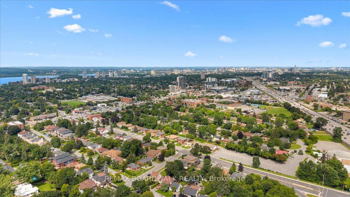 Photo 43 of 1864 Lenester Avenue W, Ottawa, McKellar Heights/Glabar Park — HOMEH
