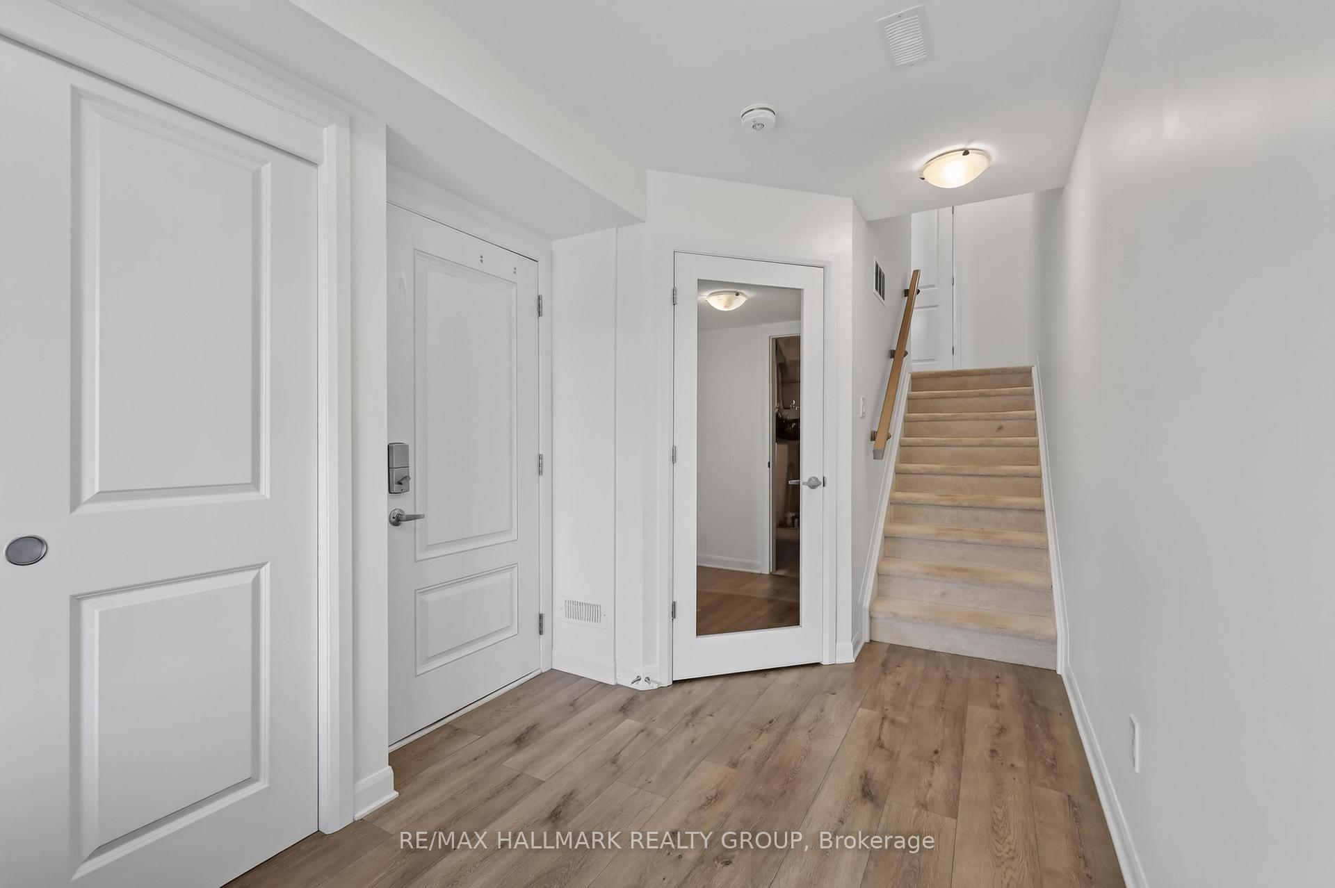 Photo 10 of 312 Shepperton Street, Ottawa, Avalon East — HOMEH