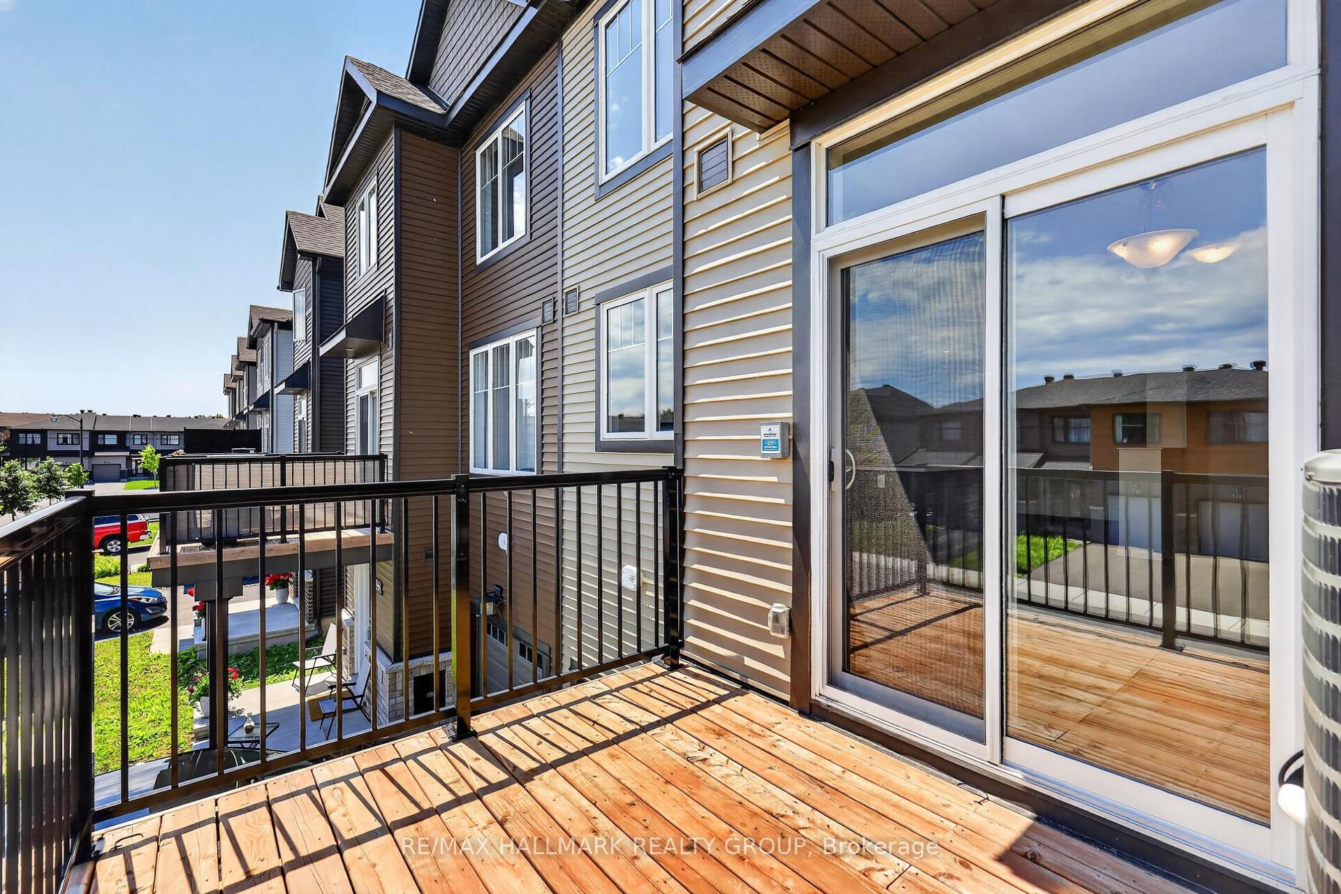 Photo 13 of 312 Shepperton Street, Ottawa, Avalon East — HOMEH
