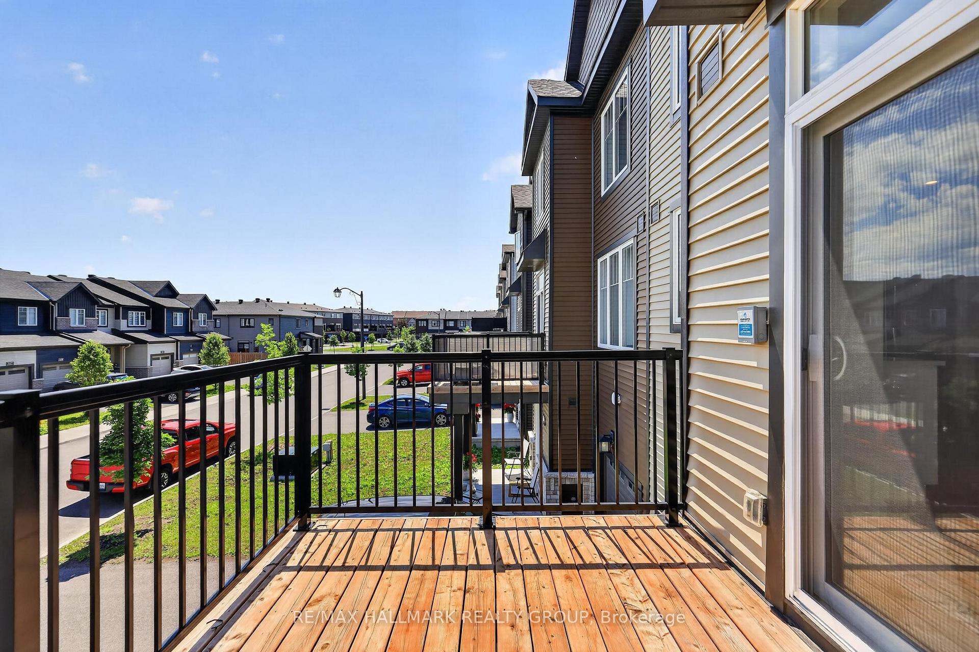 Photo 15 of 312 Shepperton Street, Ottawa, Avalon East — HOMEH