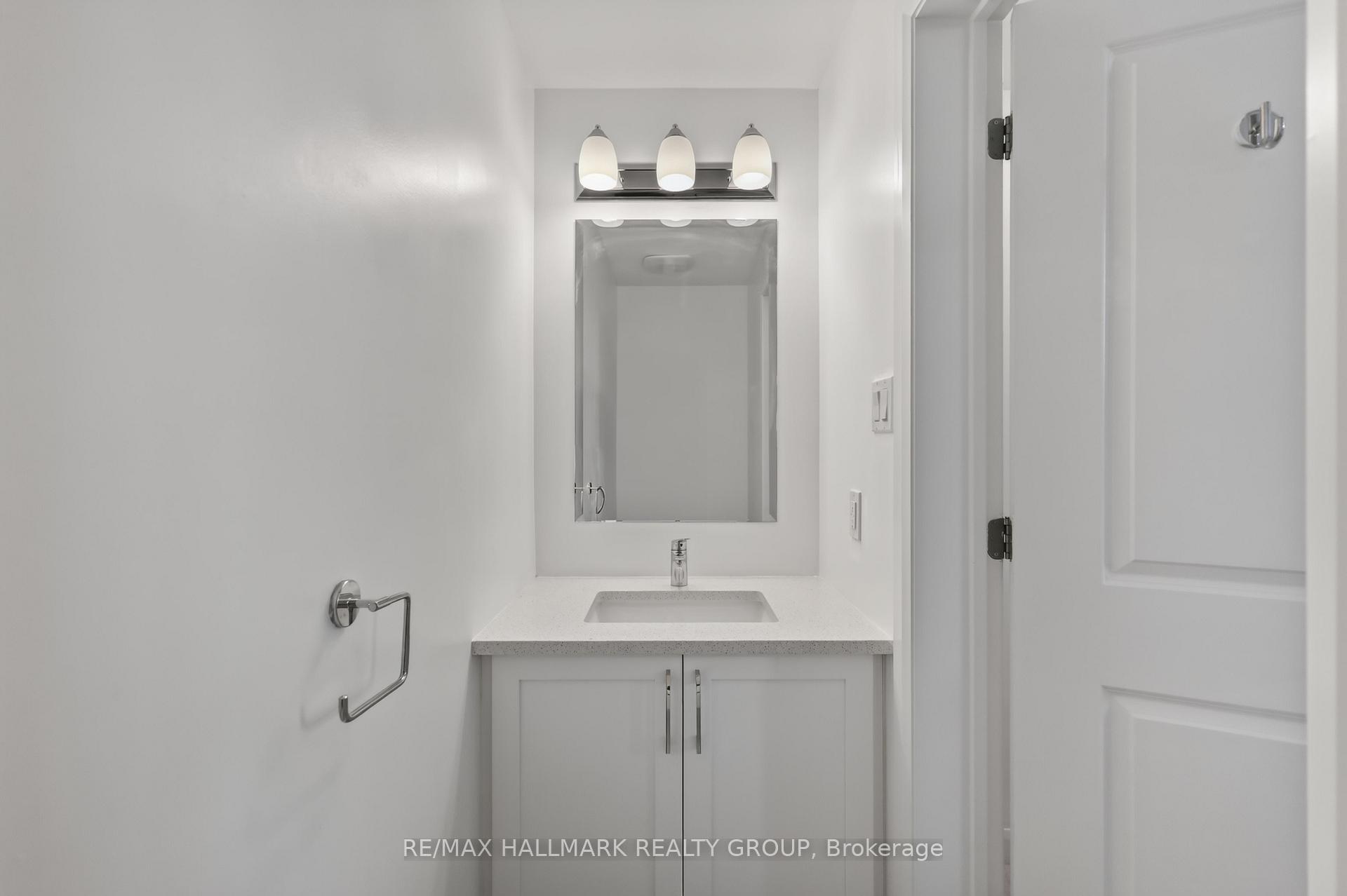 Photo 16 of 312 Shepperton Street, Ottawa, Avalon East — HOMEH