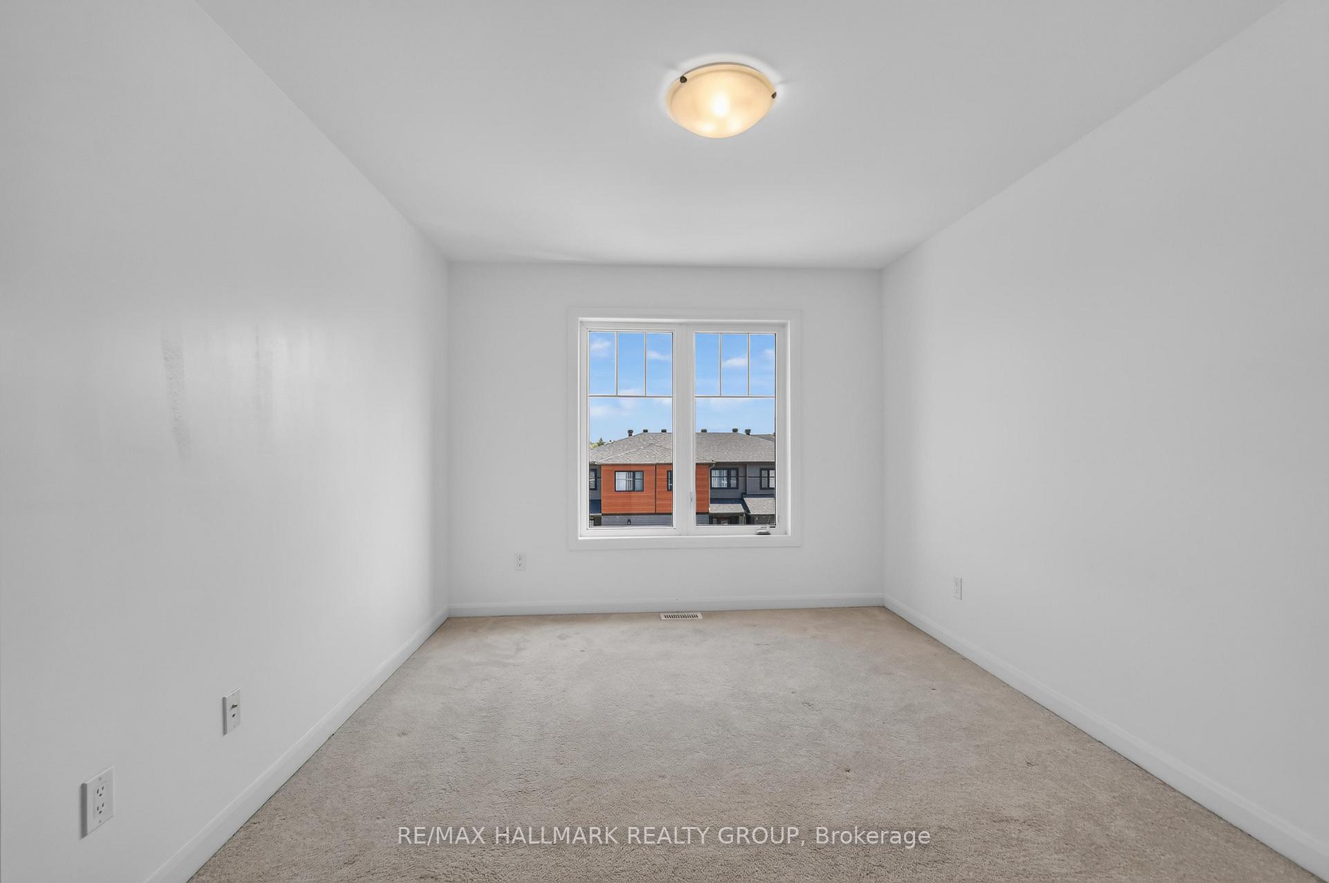 Photo 26 of 312 Shepperton Street, Ottawa, Avalon East — HOMEH