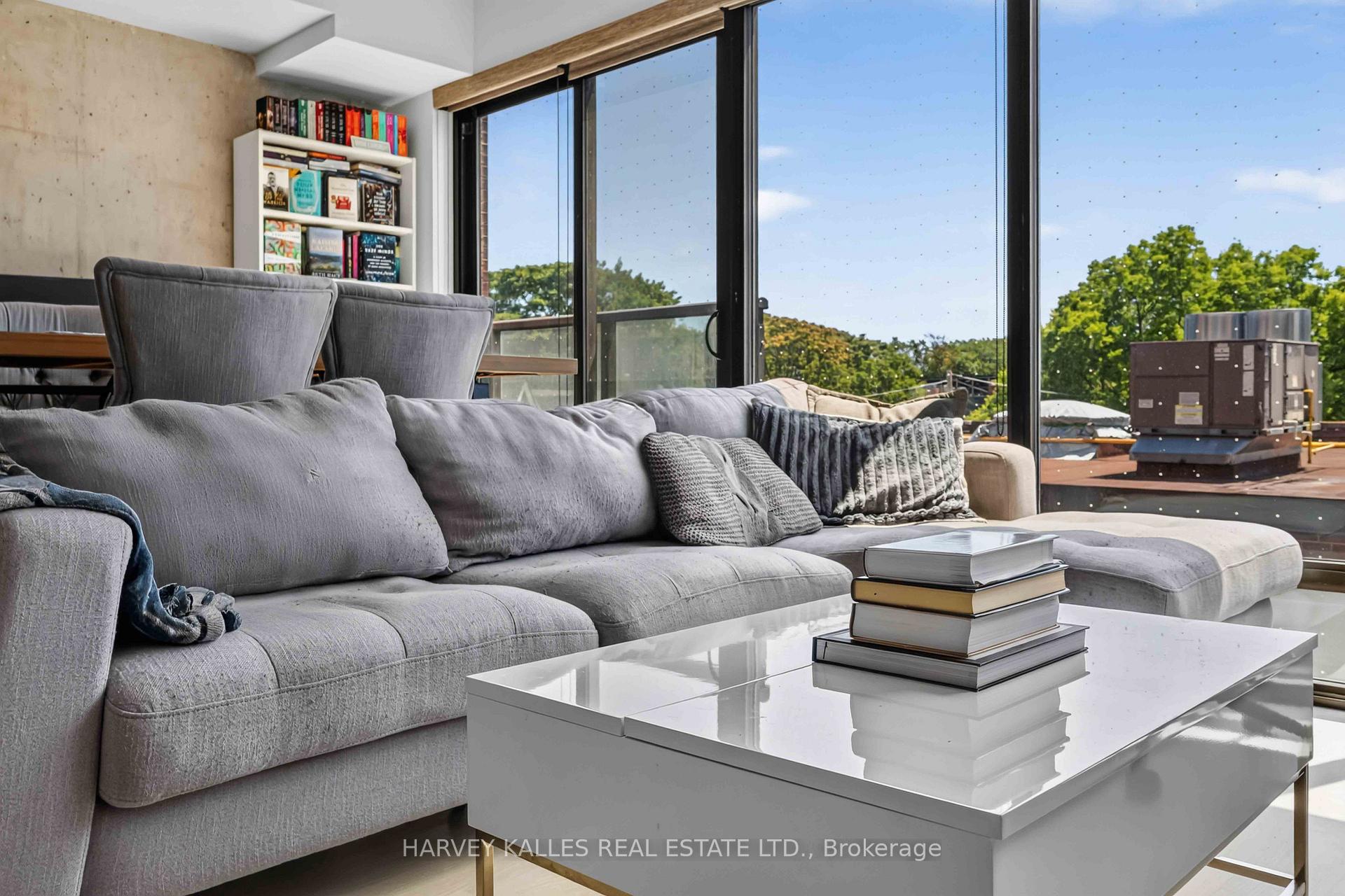 Photo 6 of Unit 325, 246 Logan Avenue, Toronto, South Riverdale — HOMEH