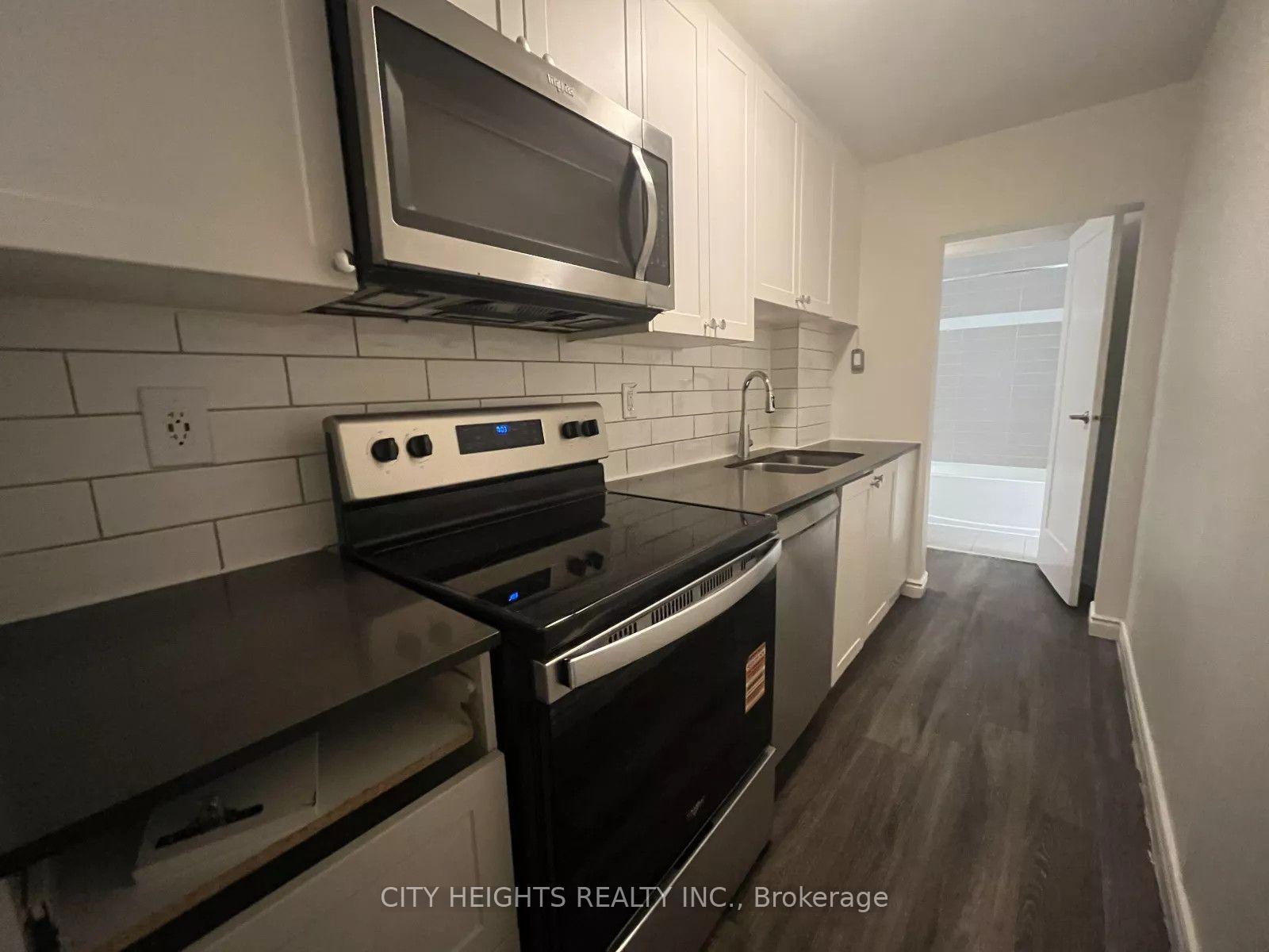Photo 9 of Unit 109, 294 Chandler Drive, Kitchener, Laurentian Hills — HOMEH