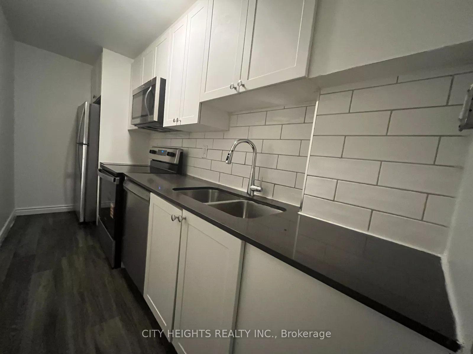 Photo 10 of Unit 109, 294 Chandler Drive, Kitchener, Laurentian Hills — HOMEH