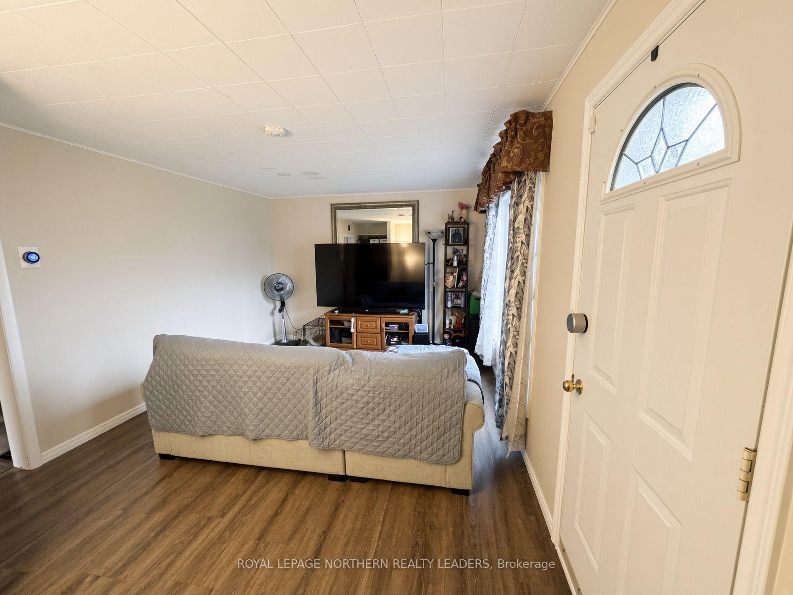 Photo 12 of 53 Columbus Avenue, Timmins, TS - SW — HOMEH