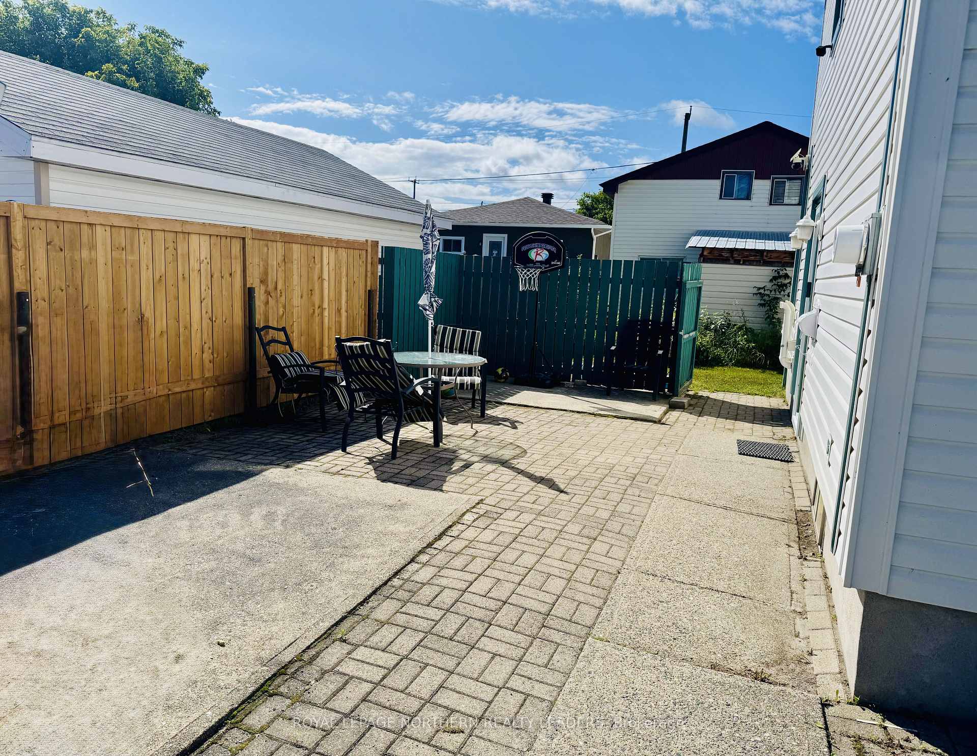 Photo 34 of 53 Columbus Avenue, Timmins, TS - SW — HOMEH