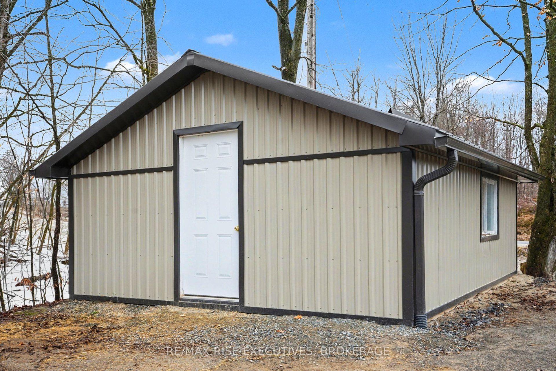 Photo 21 of 715 Hanna Road, Tay Valley, Bathurst/Burgess & Sherbrooke (South Sherbrooke) Twp — HOMEH